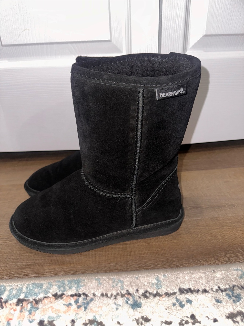 Bearpaw Emma Short Boot Black Winter Boots